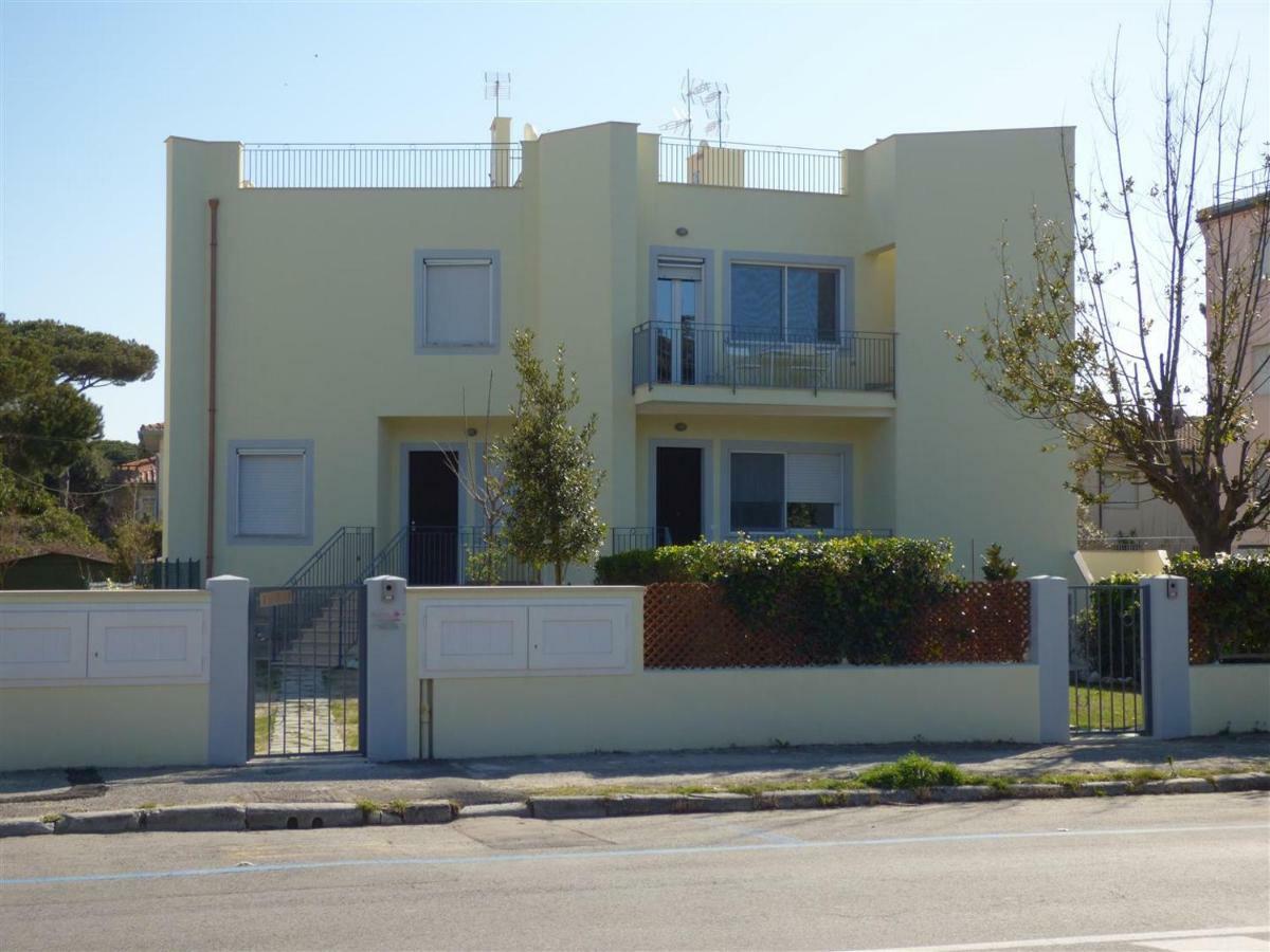 Complesso Primavera Tirrenia Exterior foto